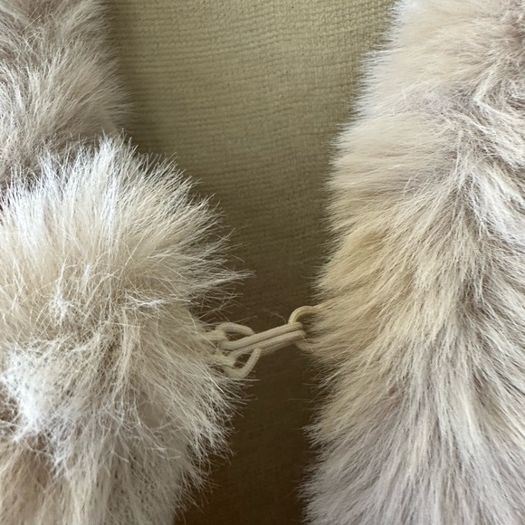 On Blue Faux Fur Poncho Coat Women One Size - Picture 4 of 7